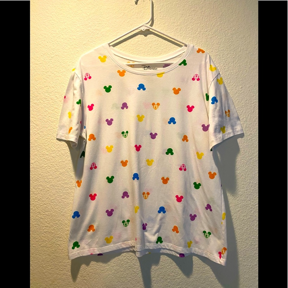 Women’s XXL Disney T-shirt